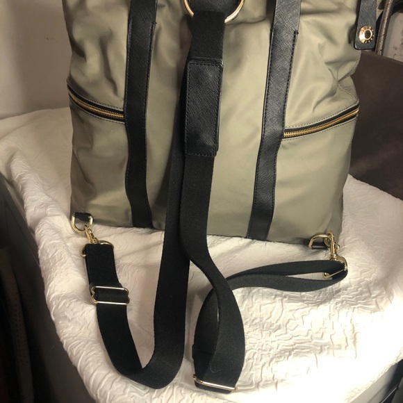 Henri Bendel Jetsetter backpack. Read callouts - Picture 5 of 14